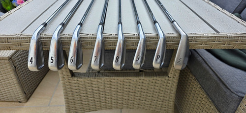 Titleist 714 iron set - ,